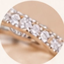 Bague Étoile Royale, motif en forme d'étoile