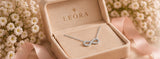 Collier L'Infini d'Azur dans son écrin LEORA